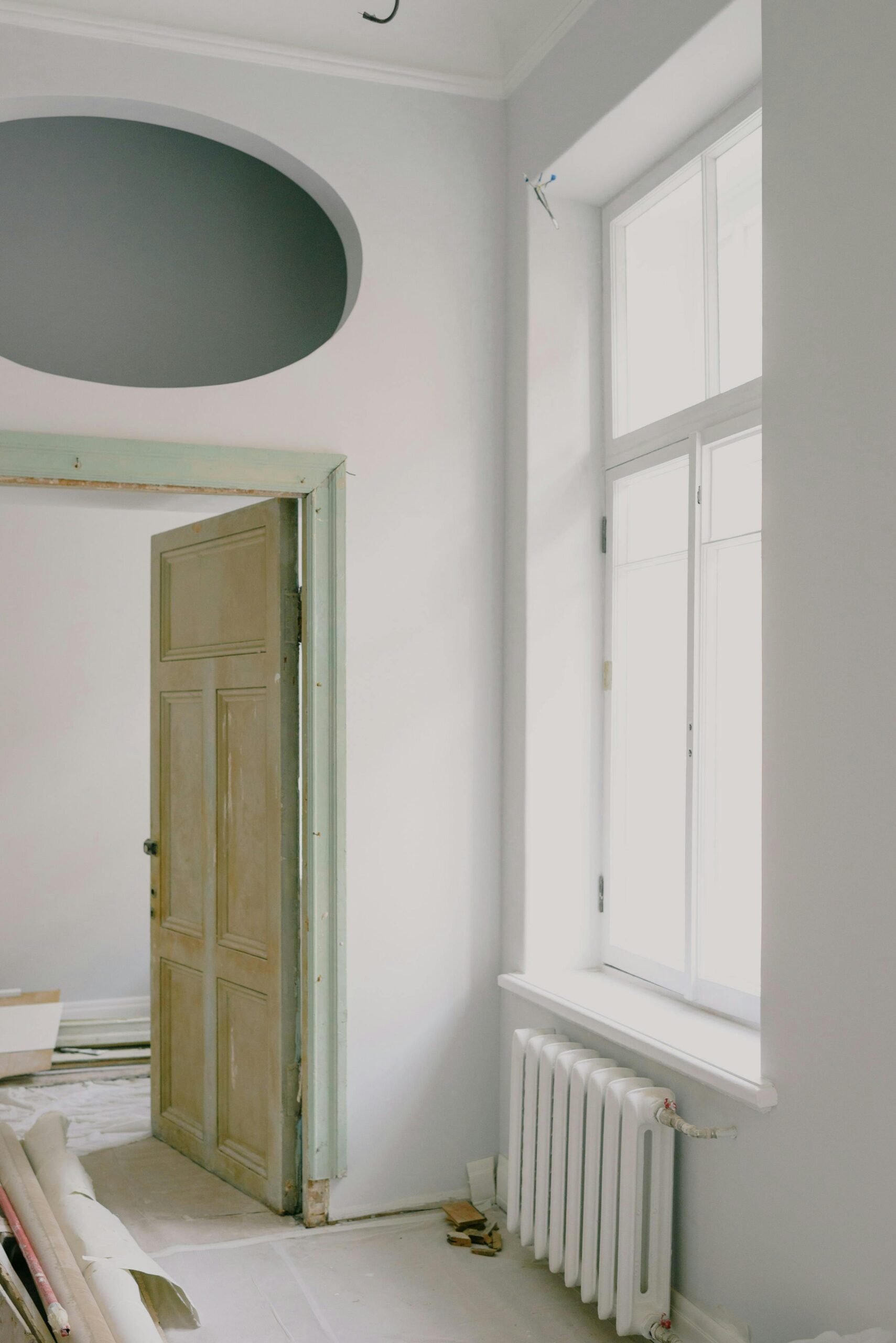 Intérieur lumineux et moderne d’une maison réalisée par ETUDEXIA