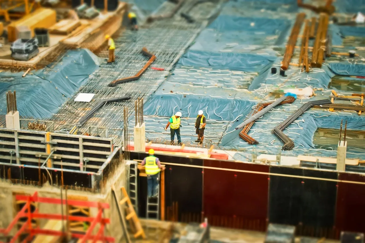 Chantier de construction avec grues